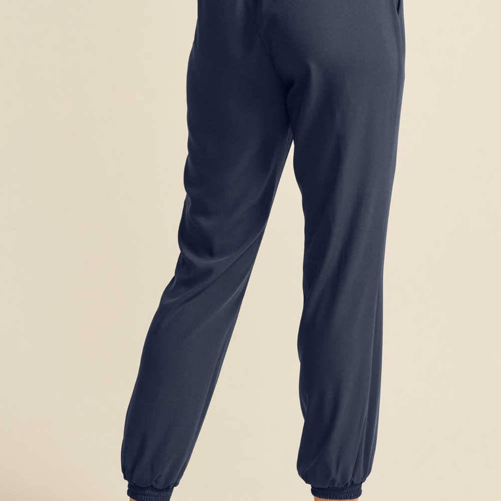 Women’s navy Jogger Pants